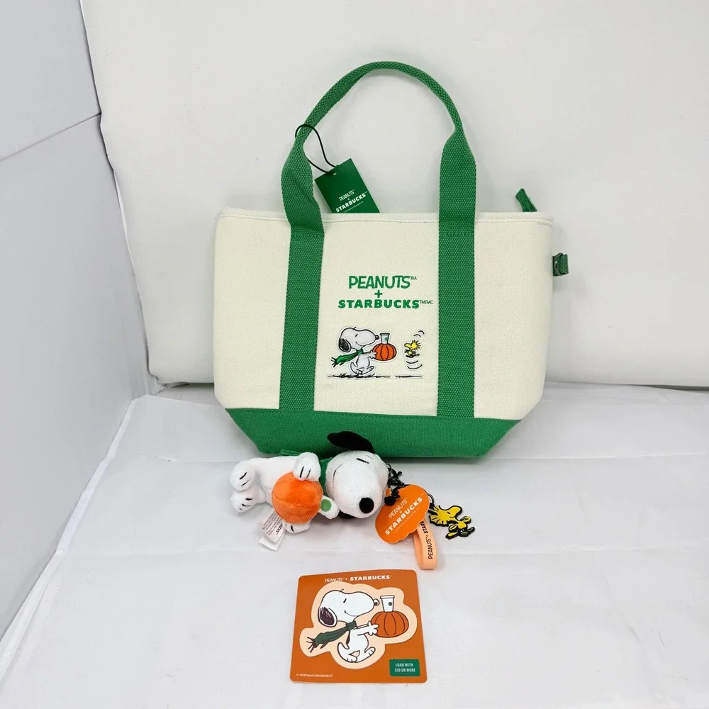 Starbucks Snoopy Tote Bag W/ Charm Keychain Plush NWT 2026 ++ Snoopy GC *read*